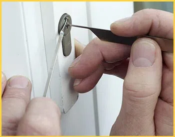 Locksmiths Of Chicago  Chicago, IL 312-585-3791